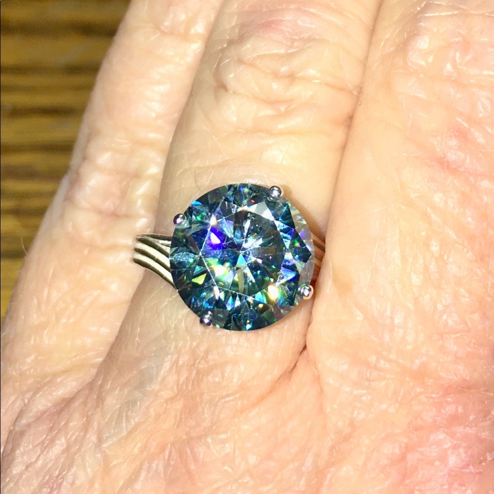 ❤️MOISSANITE CRESCENT RING- FINAL PRICE!!